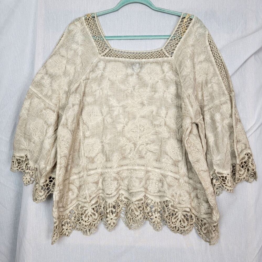 Democracy Off White Embroidered Lace Peasant Top, Sz S